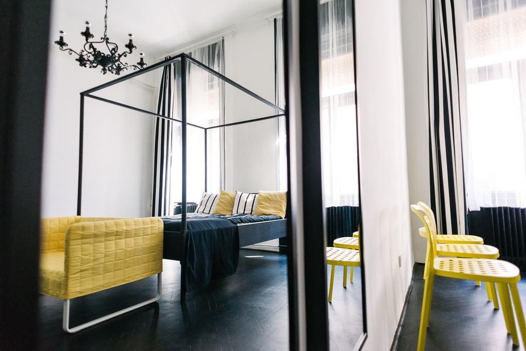d.Five Stylish Apartment on Váci Street Budapest Exterior foto